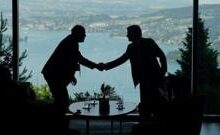 Đàm phán vòng đầu giữa Mỹ và Iran kết thúc với ‘tiến triển đáng khích lệ’, theo trung gian