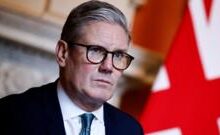 Điều gì khiến Thủ tướng Anh Keir Starmer phải từ chức?