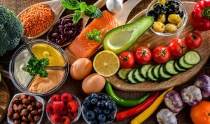 3 Huyền Thoại Dinh Dưỡng: Sự Thật Về Carb, Chất Béo và Giảm Cân
