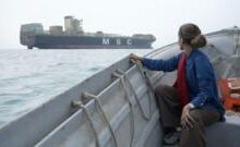 BBC lần đầu tới Eo biển Hormuz từ khi chiến tranh Mỹ-Israel và Iran bùng nổ