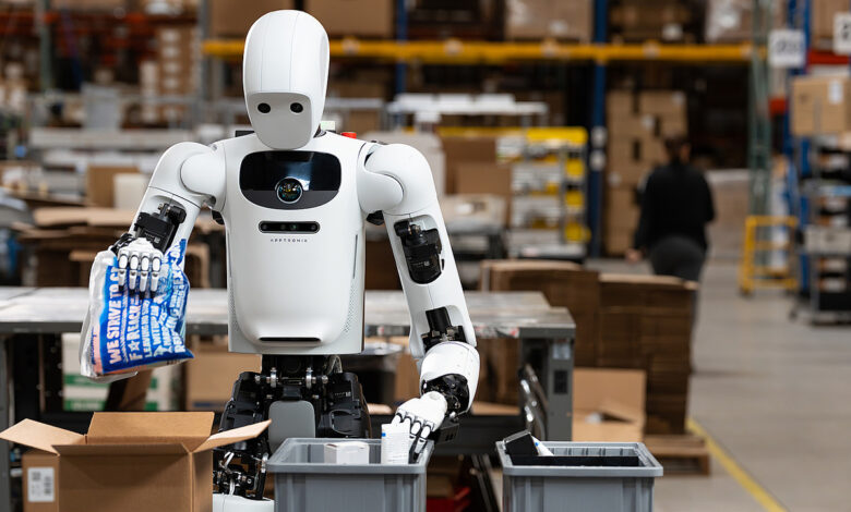 Startup Mỹ mở ‘trường học’ cho robot hình người Startup Mỹ mở ‘trường học’ cho robot hình người