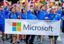 Nhân viên Microsoft bị sa thải nhận đền bù thế nào