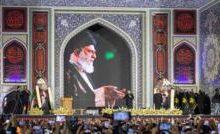 Mỹ và Iran tiếp tục không kích nhau trong lúc an táng lãnh tụ Khamenei