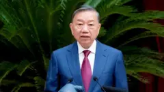 Cam kết đạt mục tiêu tăng trưởng 10%: Cảnh giác với bẫy thu nhập trung bình! Cam kết đạt mục tiêu tăng trưởng 10%: Cảnh giác với bẫy thu nhập trung bình!