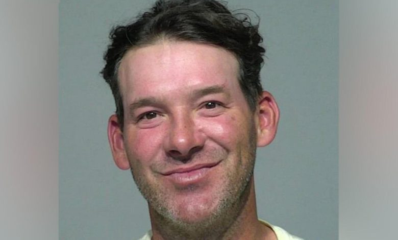 Tony Romo Bị Bắt Ở Wisconsin Vì Nghi Ngờ Lái Xe Khi Say Rượu: Sự Cố Gây Chấn Động!