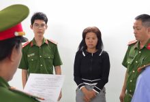 Bị Bắt Vì Tố Cáo 38,000 Doanh Nghiệp Đóng Cửa Do Ép Thuế và Nạn Hối Lộ!