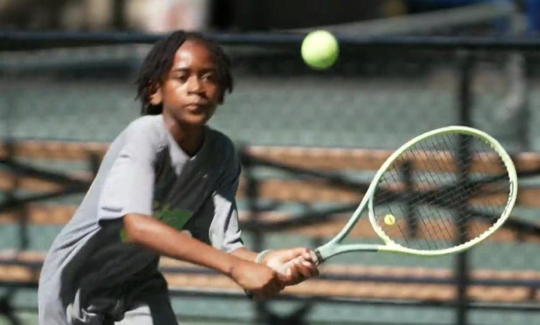 Chương trình Thanh Thiếu Niên: Học Tennis và Học Tập – Rèn Luyện Kỹ Năng Trở Thành Nhà Vô Địch Cuộc Sống