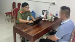 Công an Siết Chặt Quản Lý Người Dùng Mạng Xã Hội: Nhận Diện ‘Phản Động’ Theo Quan Điểm Đảng Cộng Sản Việt Nam Công an Siết Chặt Quản Lý Người Dùng Mạng Xã Hội: Nhận Diện ‘Phản Động’ Theo Quan Điểm Đảng Cộng Sản Việt Nam