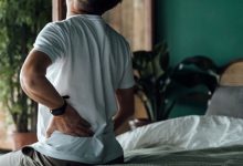 Giải đáp thắc mắc về đau lưng dưới: Nguyên nhân, triệu chứng và thời điểm cần gặp bác sĩ