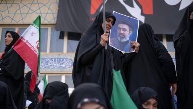 Iran bác bỏ mối đe dọa “Ngày D kinh tế” của Trump như là một “chính sách thất bại” khác Iran bác bỏ mối đe dọa “Ngày D kinh tế” của Trump như là một “chính sách thất bại” khác
