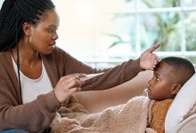 Khi nào sốt ở trẻ em cần lo ngại và cách chữa sốt tại nhà hiệu quả