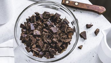Lợi ích sức khỏe của sô cô la đen: Những điều tốt và xấu về món ngọt này