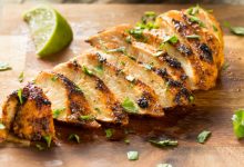 Ức Gà Nướng Gia Vị Fiesta – Hương Vị Đậm Đà Cho Bữa Tiệc Thêm Phần Thú Vị