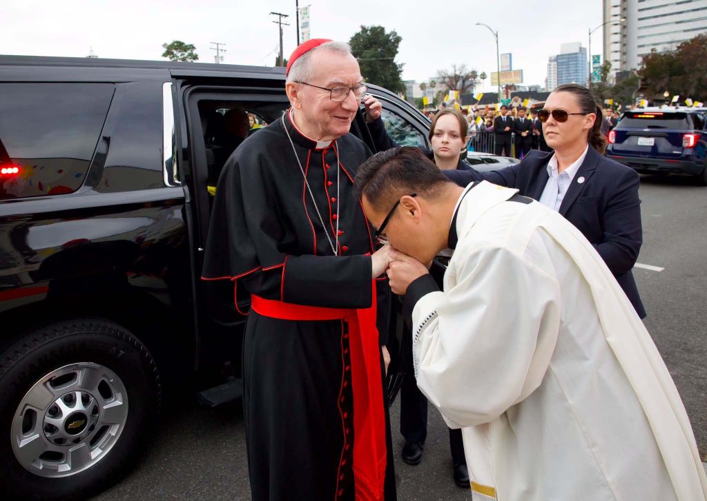 Đức Hồng Y Pietro Parolin thăm Giáo phận San Jose và cử hành Thánh Lễ tại Nhà thờ Đức Mẹ Lavang