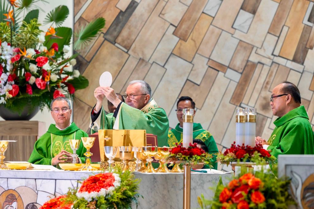 Đức Hồng Y Pietro Parolin thăm Giáo phận San Jose và cử hành Thánh Lễ tại Nhà thờ Đức Mẹ Lavang