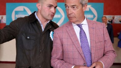 Cận vệ của Nigel Farage từ chức giữa bê bối báo cáo điều tra ngầm Cận vệ của Nigel Farage từ chức giữa bê bối báo cáo điều tra ngầm