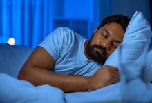 Melatonin và giấc ngủ của bạn: An toàn không? Tác dụng phụ và cơ chế hoạt động ra sao?
