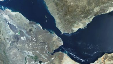 Tàu Iran bị tấn công ở Hormuz, Houthis mở rộng quyền kiểm soát tuyến hàng hải Tàu Iran bị tấn công ở Hormuz, Houthis mở rộng quyền kiểm soát tuyến hàng hải