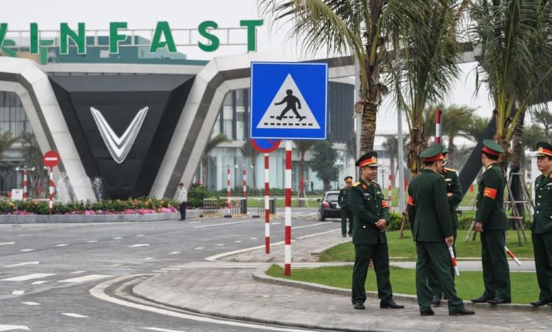 Vingroup Tăng Cường Thế Chấp Tài Sản Để Hỗ Trợ VinFast Việt Nam Vay Nợ Vingroup Tăng Cường Thế Chấp Tài Sản Để Hỗ Trợ VinFast Việt Nam Vay Nợ