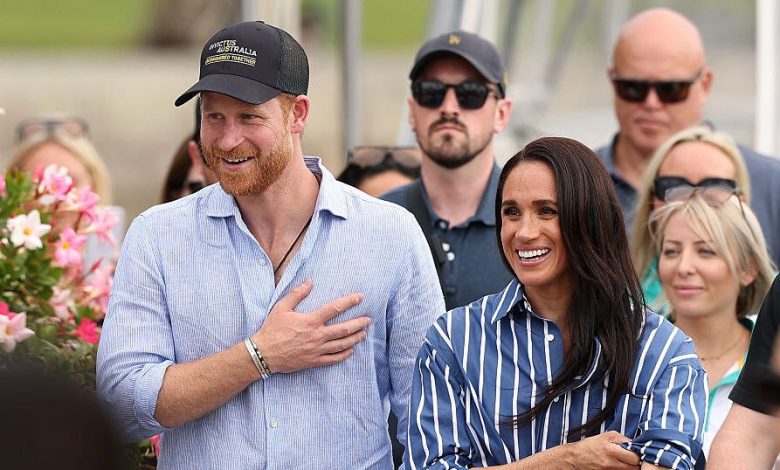 Vua khẳng định Hoàng tử Harry và Meghan vẫn là công dân tư sau khi trở về Vương quốc Anh