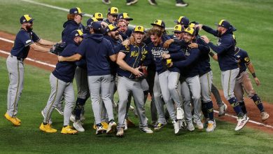 Brewers Lập Kỳ Tích: Đánh Bại Rays Trong 5 Trận, Lần Đầu Tiên Vô Địch World Series Trong Lịch Sử!