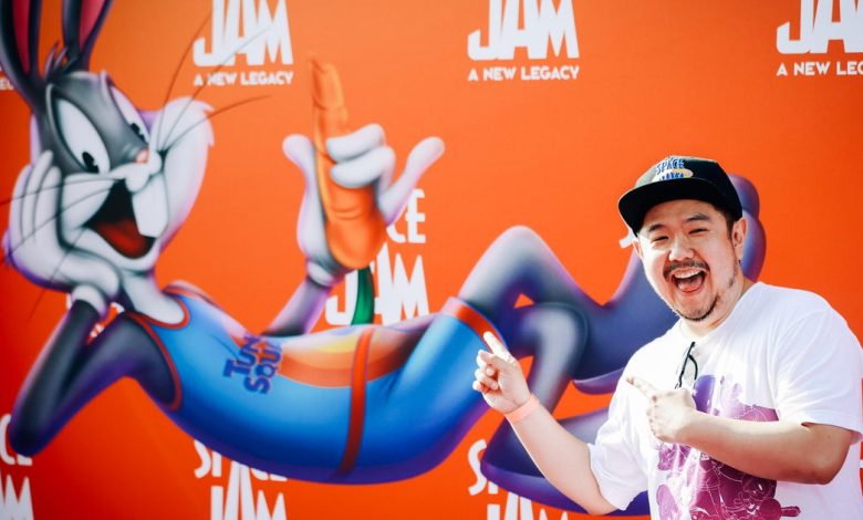 Diễn viên Eric Bauza, người lồng ghép giọng Bugs Bunny và Daffy Duck, qua đời ở tuổi 46: Một di sản không thể quên Diễn viên Eric Bauza, người lồng ghép giọng Bugs Bunny và Daffy Duck, qua đời ở tuổi 46: Một di sản không thể quên
