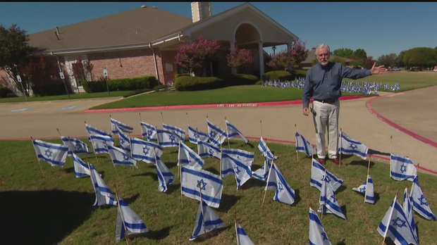 Hàng trăm cờ Israel bị phá hoại trước nhà thờ ở McKinney, Texas, trước lễ kỷ niệm ngày 7 tháng 10